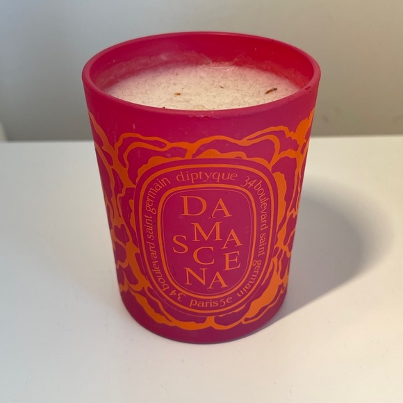 NEW RARE Diptyque Damascene scented candle 190g lucky flower holiday 2019 HTF - Picture 1 of 6